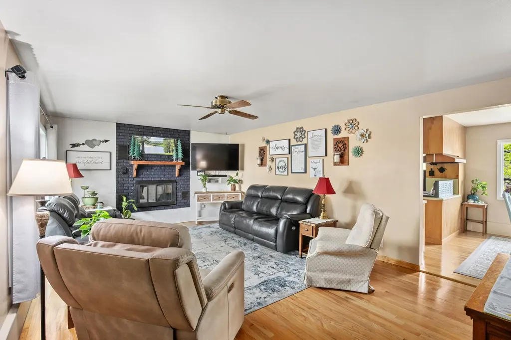 203 3rd Avenue SW Fairfield MT 59436