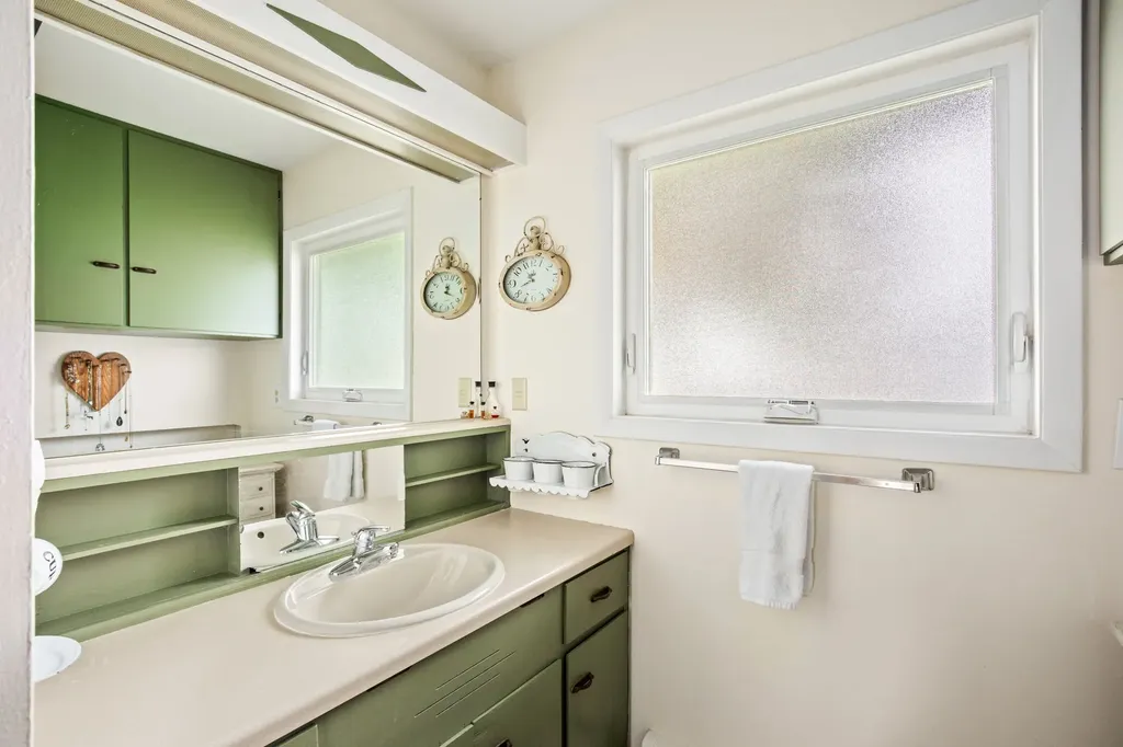 203 3rd Avenue SW Fairfield MT 59436