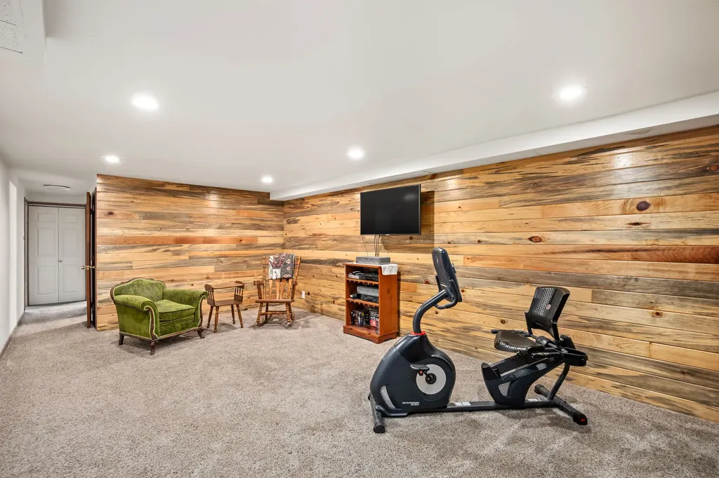203 3rd Avenue SW Fairfield MT 59436