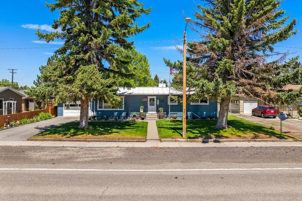 203 3rd Avenue SW Fairfield MT 59436