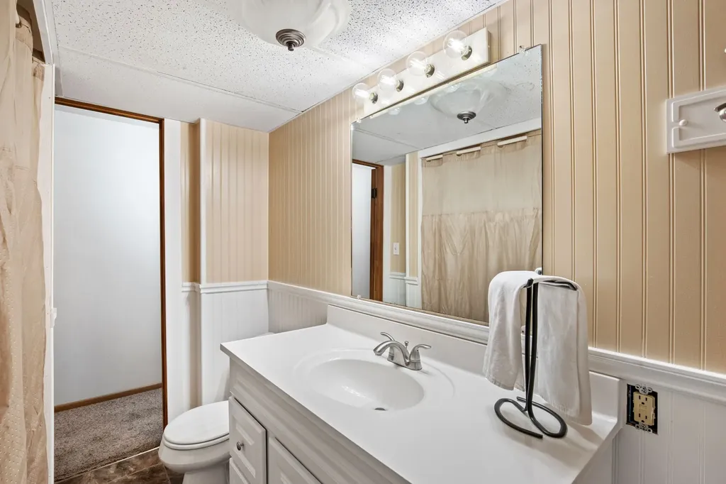 203 3rd Avenue SW Fairfield MT 59436