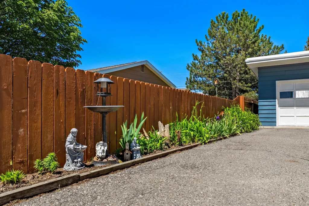 203 3rd Avenue SW Fairfield MT 59436
