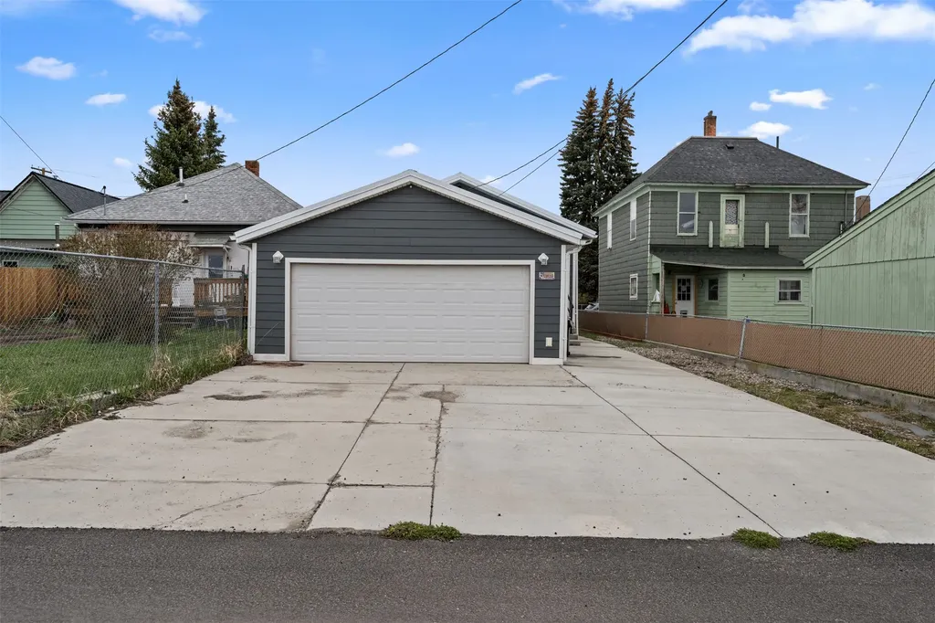 1256 E 2nd Street Butte MT 59701