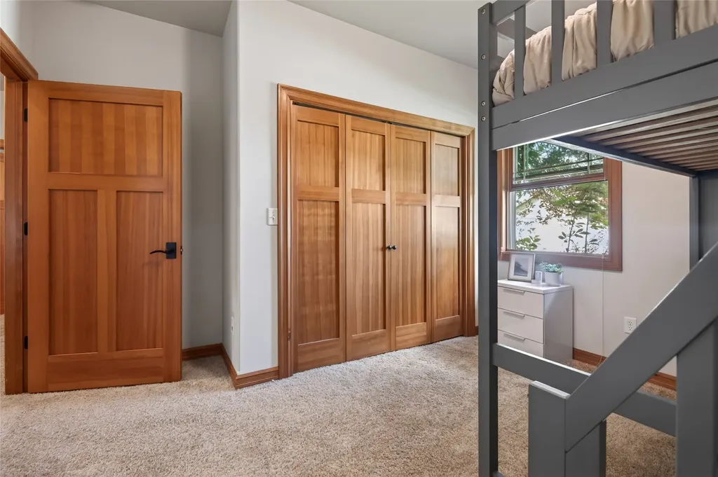 895 Cap Road Helena MT 59602