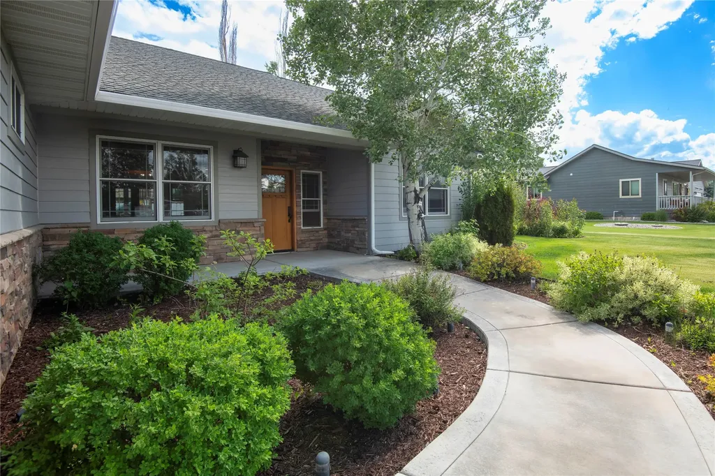 895 Cap Road Helena MT 59602