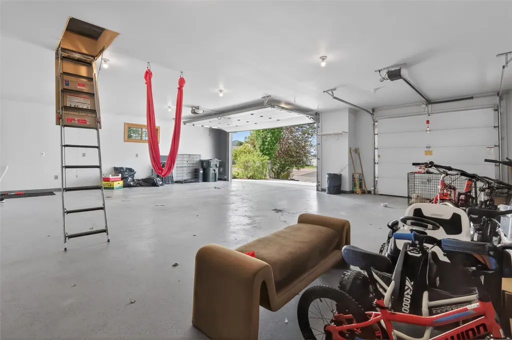 895 Cap Road Helena MT 59602
