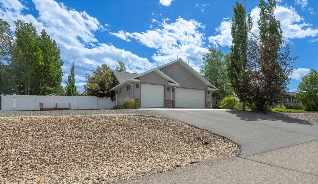 895 Cap Road Helena MT 59602
