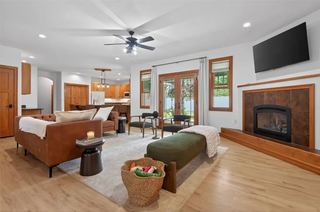 895 Cap Road Helena MT 59602