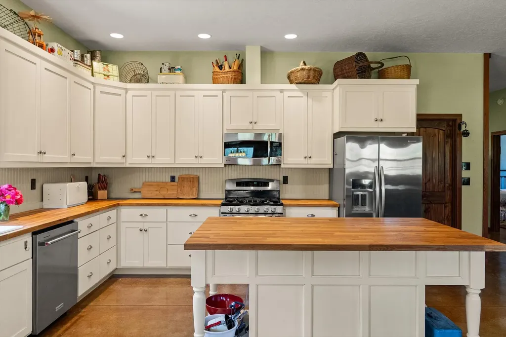 32003 Mission Creek Road St Ignatius MT 59865
