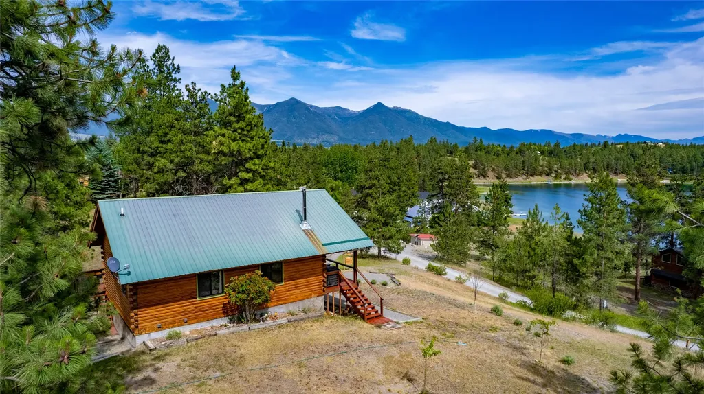 168 Carpenter Lane Eureka MT 59917