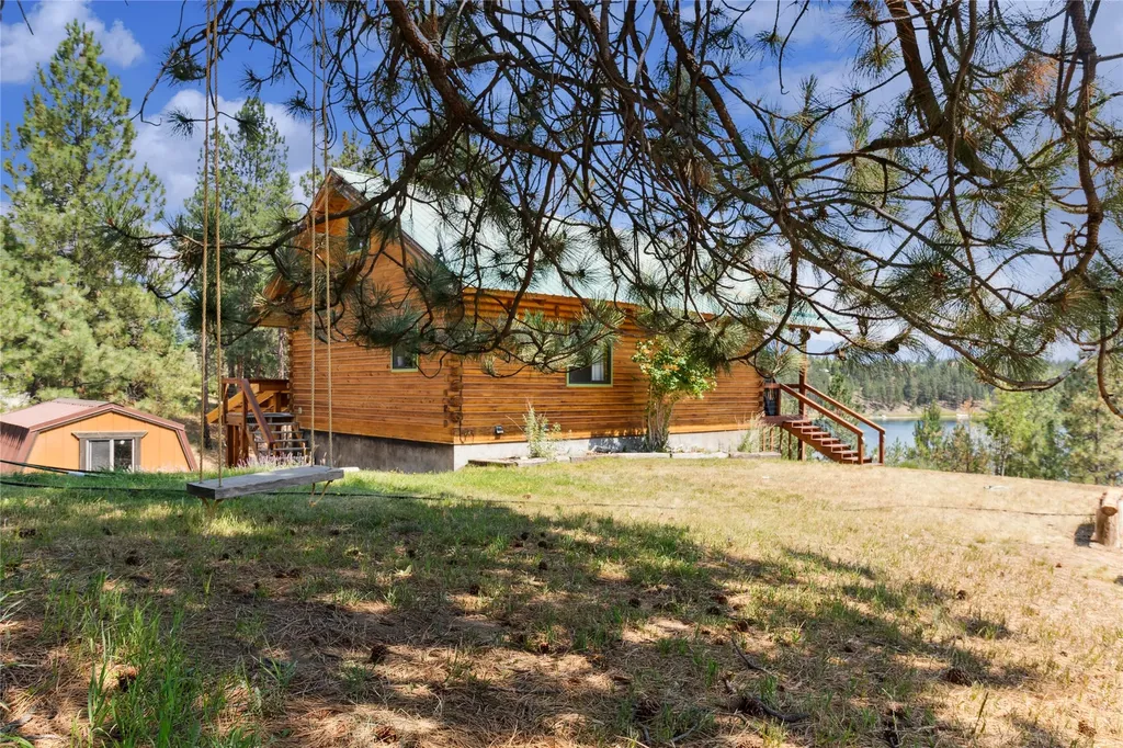 168 Carpenter Lane Eureka MT 59917
