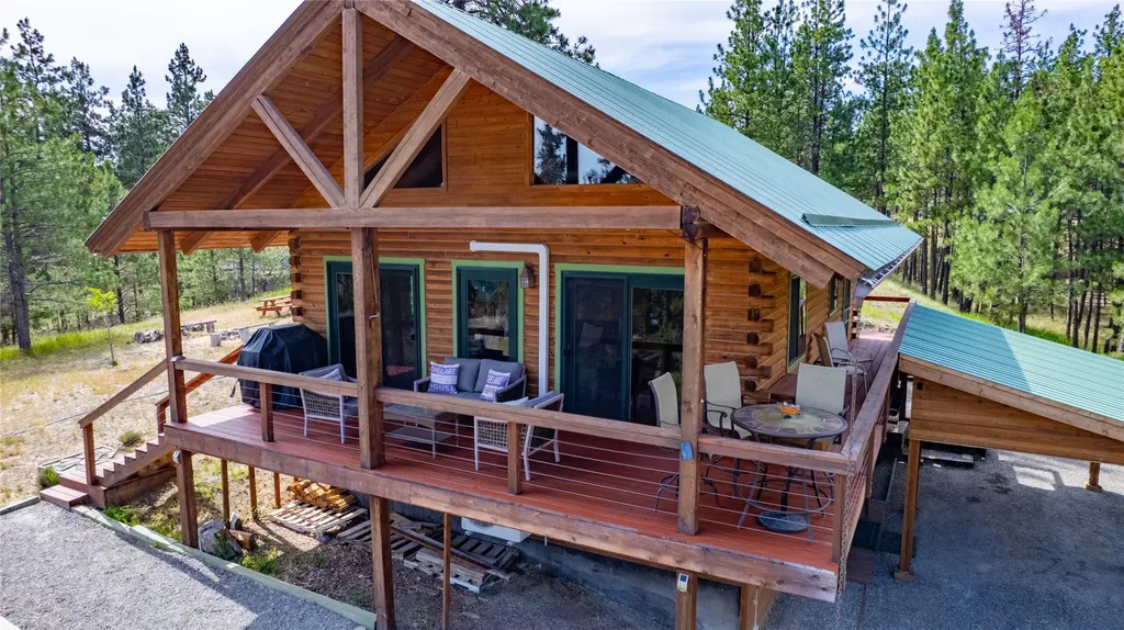 168 Carpenter Lane Eureka MT 59917