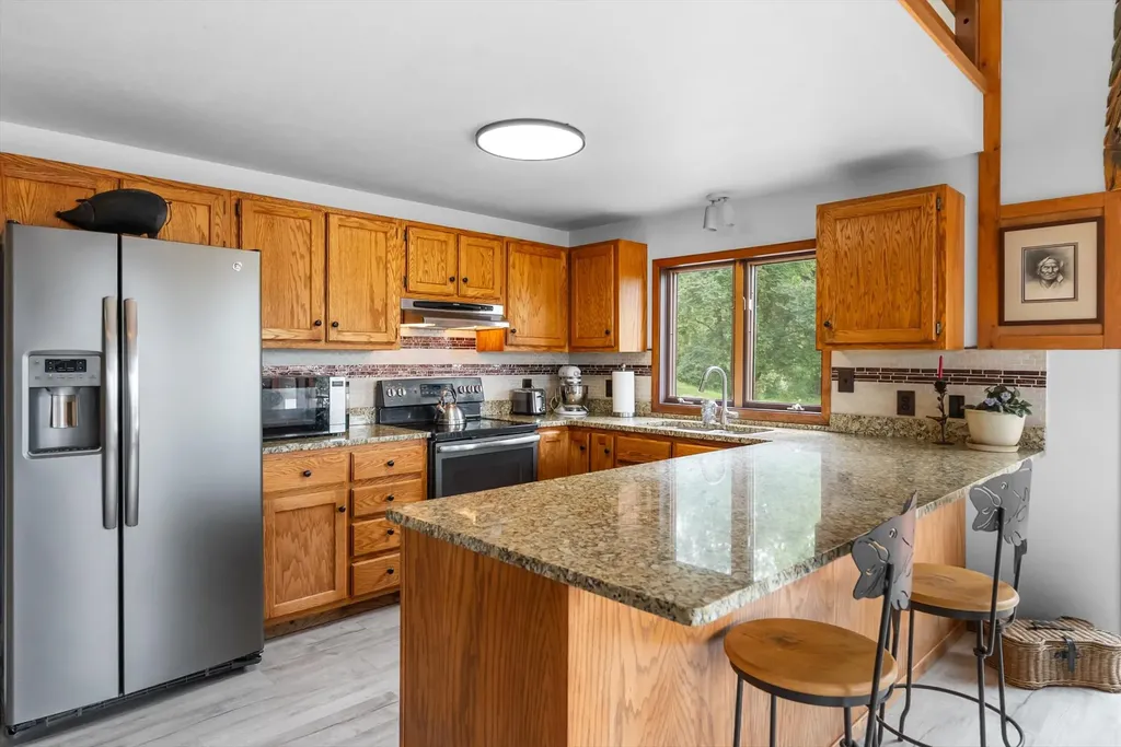 33398 Hellroaring Road Polson MT 59860