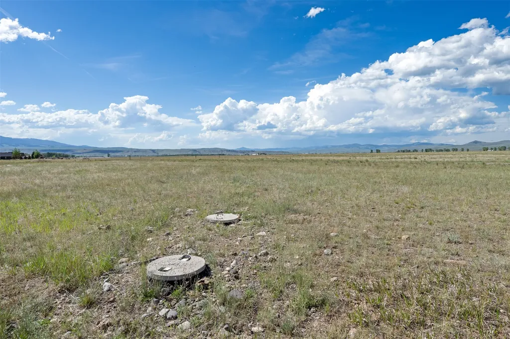 642 Deer Haven Drive Deer Lodge MT 59722
