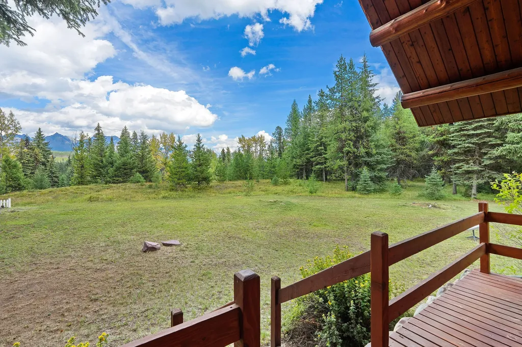 14000 North Fork Road Polebridge MT 59928