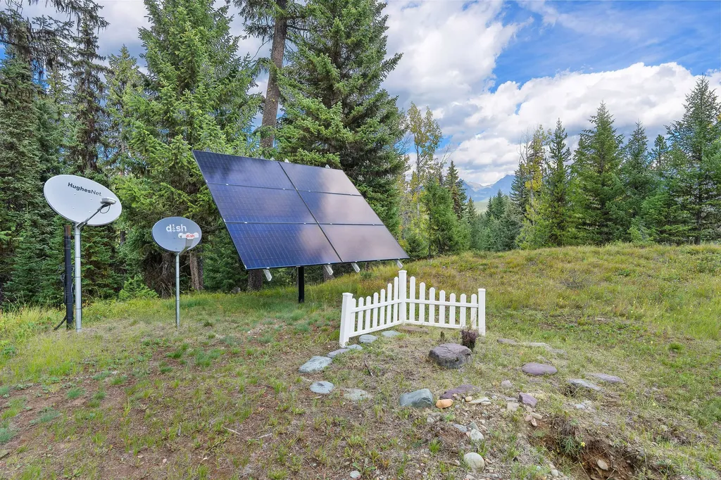 14000 North Fork Road Polebridge MT 59928