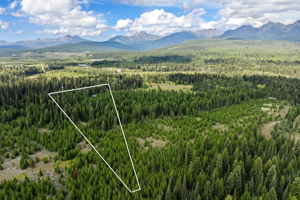 14000 North Fork Road Polebridge MT 59928