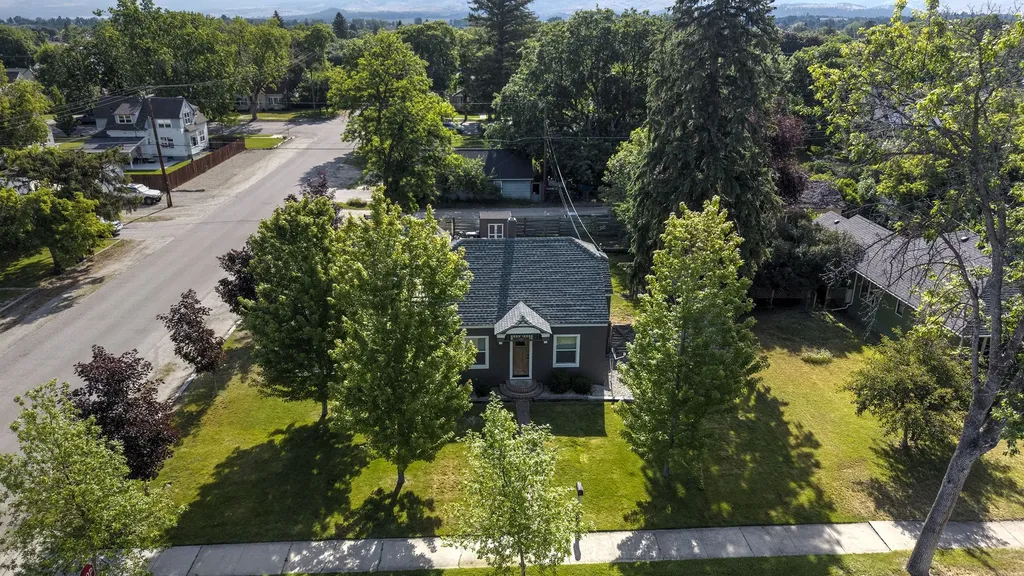 700 S 4th Street Hamilton MT 59840