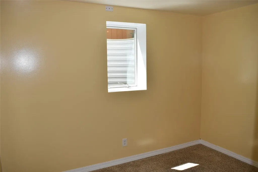 908 Turner Avenue Shelby MT 59474