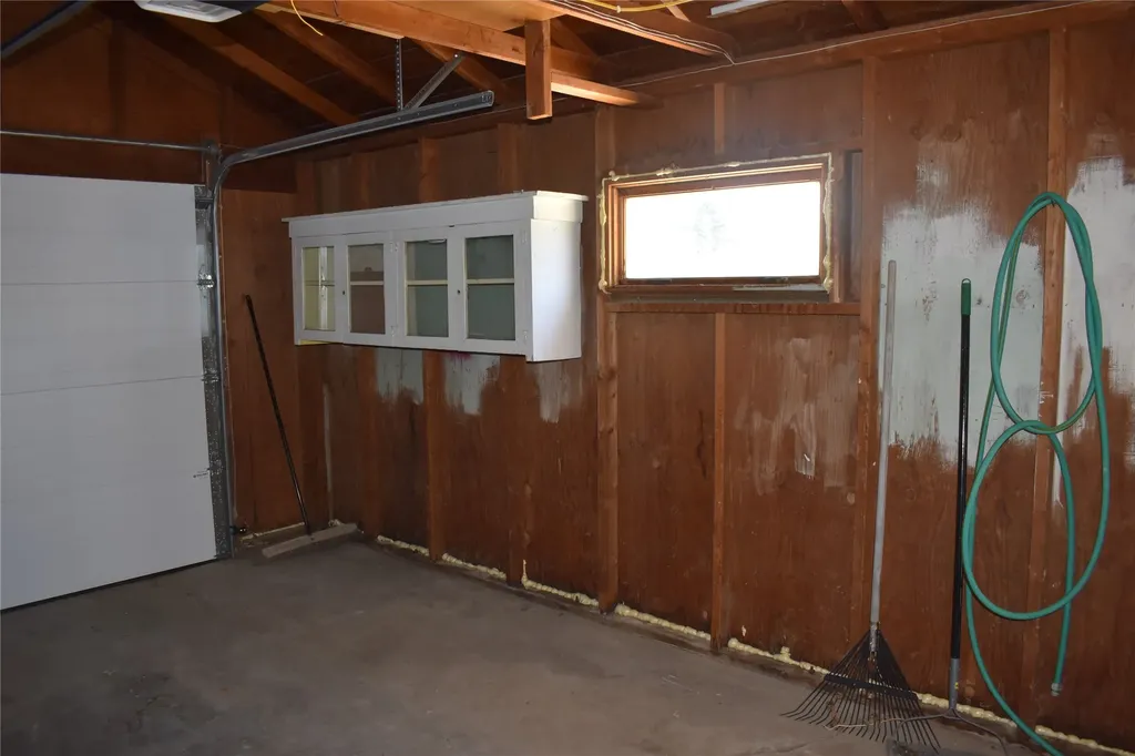 908 Turner Avenue Shelby MT 59474