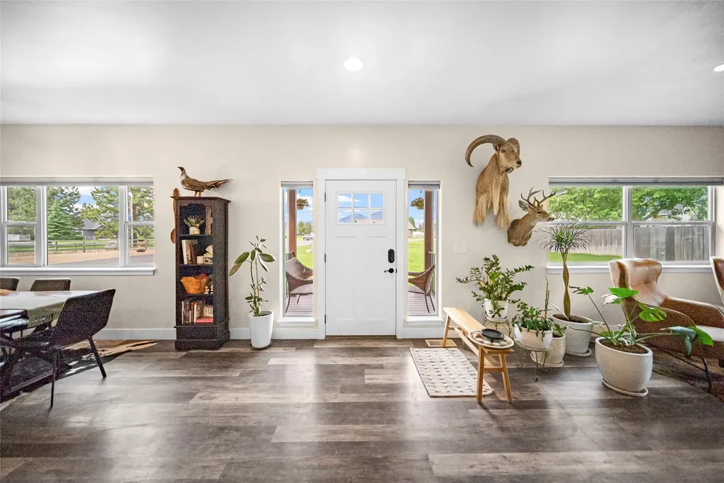 590 Red Hawk Lane Columbia Falls MT 59912