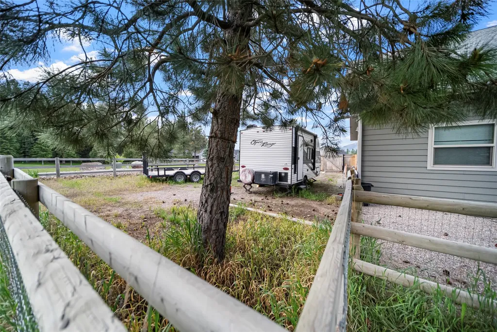 590 Red Hawk Lane Columbia Falls MT 59912