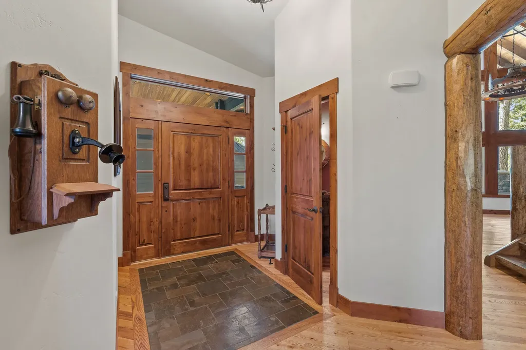 129 Bjork Drive Bigfork MT 59911