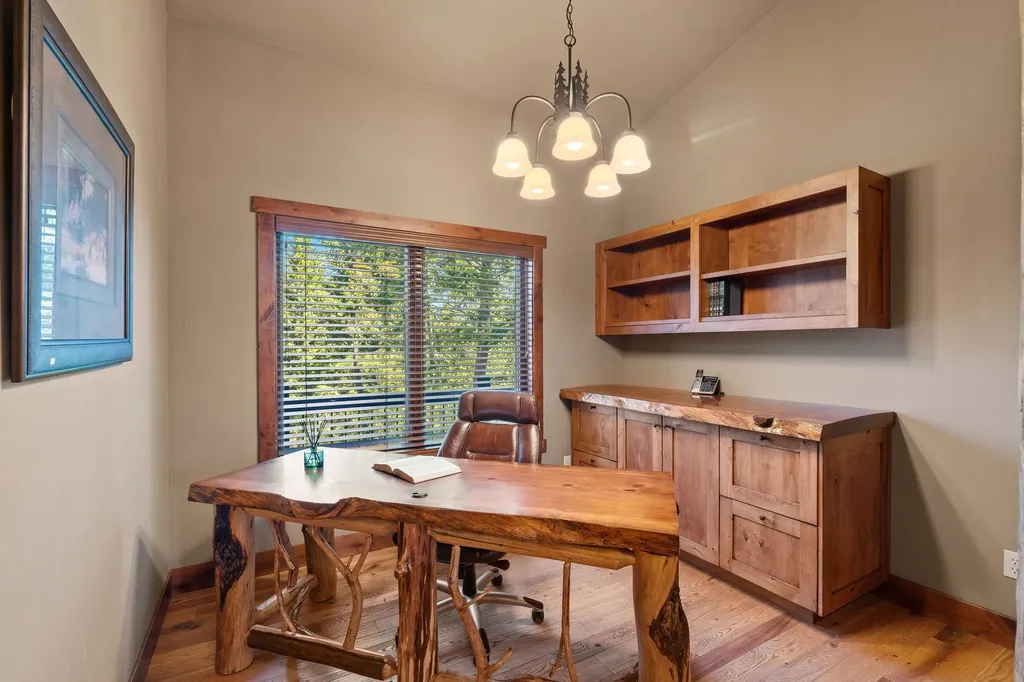 129 Bjork Drive Bigfork MT 59911