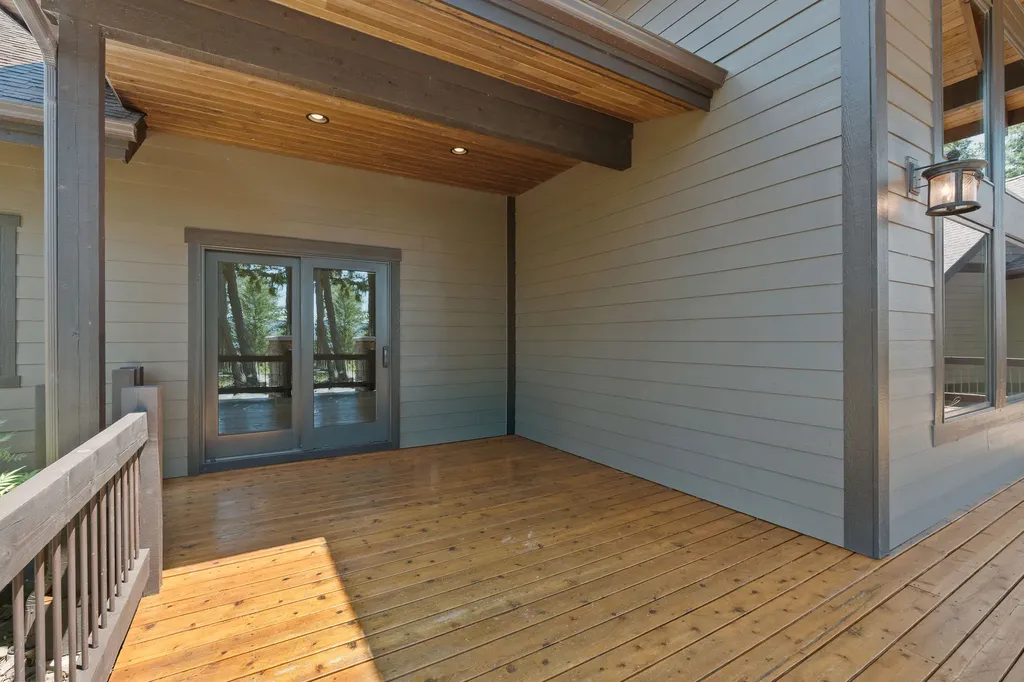 129 Bjork Drive Bigfork MT 59911