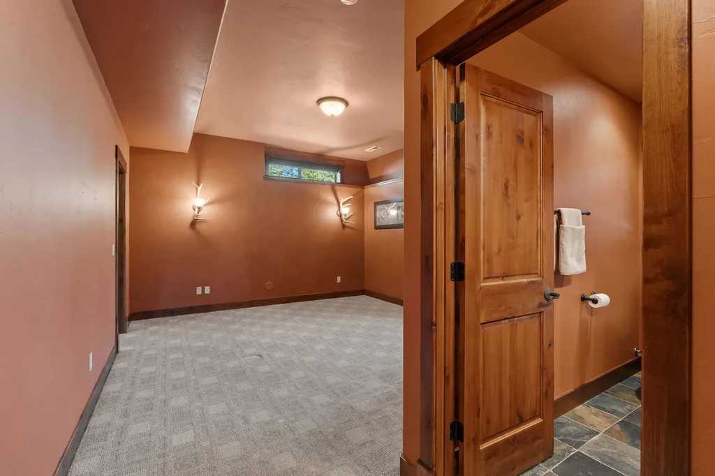 129 Bjork Drive Bigfork MT 59911