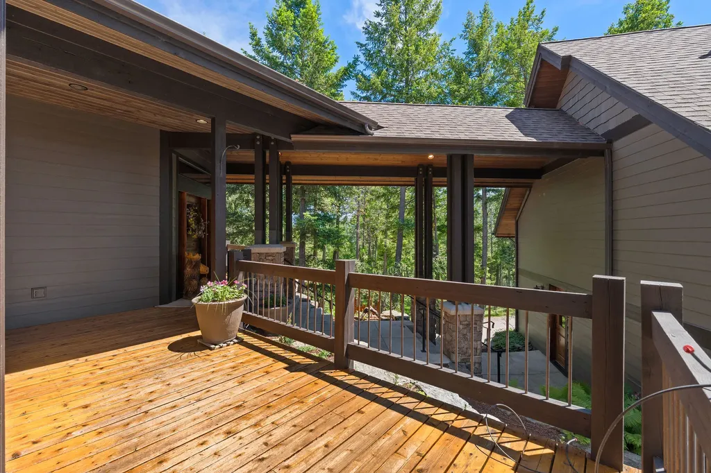 129 Bjork Drive Bigfork MT 59911