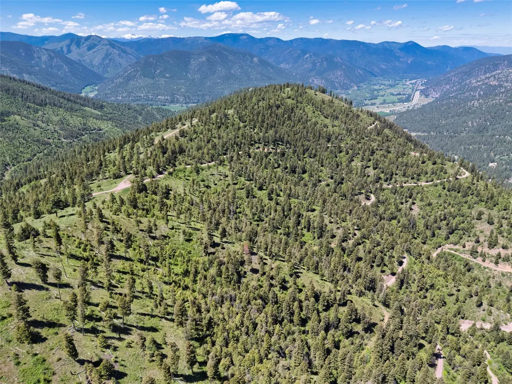 25575 Patter Spur Road Clinton MT 59825