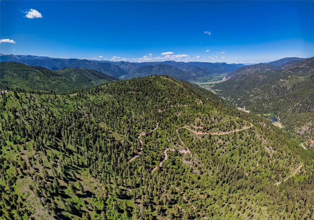 25575 Patter Spur Road Clinton MT 59825