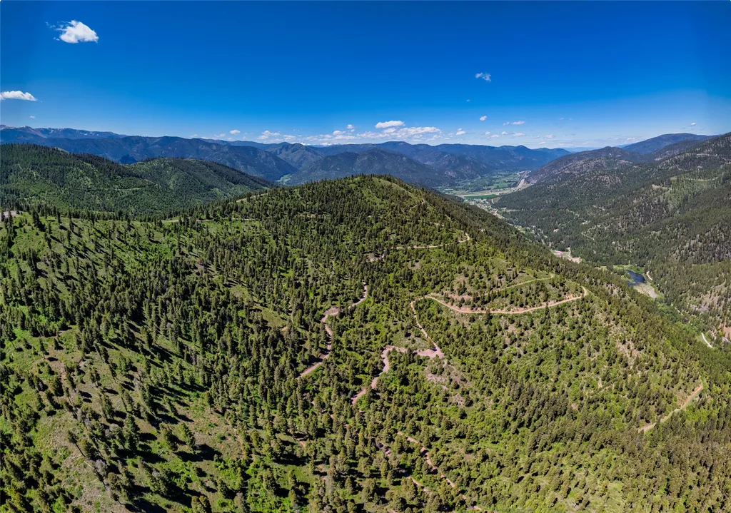 25575 Patter Spur Road Clinton MT 59825