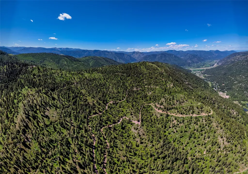 25575 Patter Spur Road Clinton MT 59825