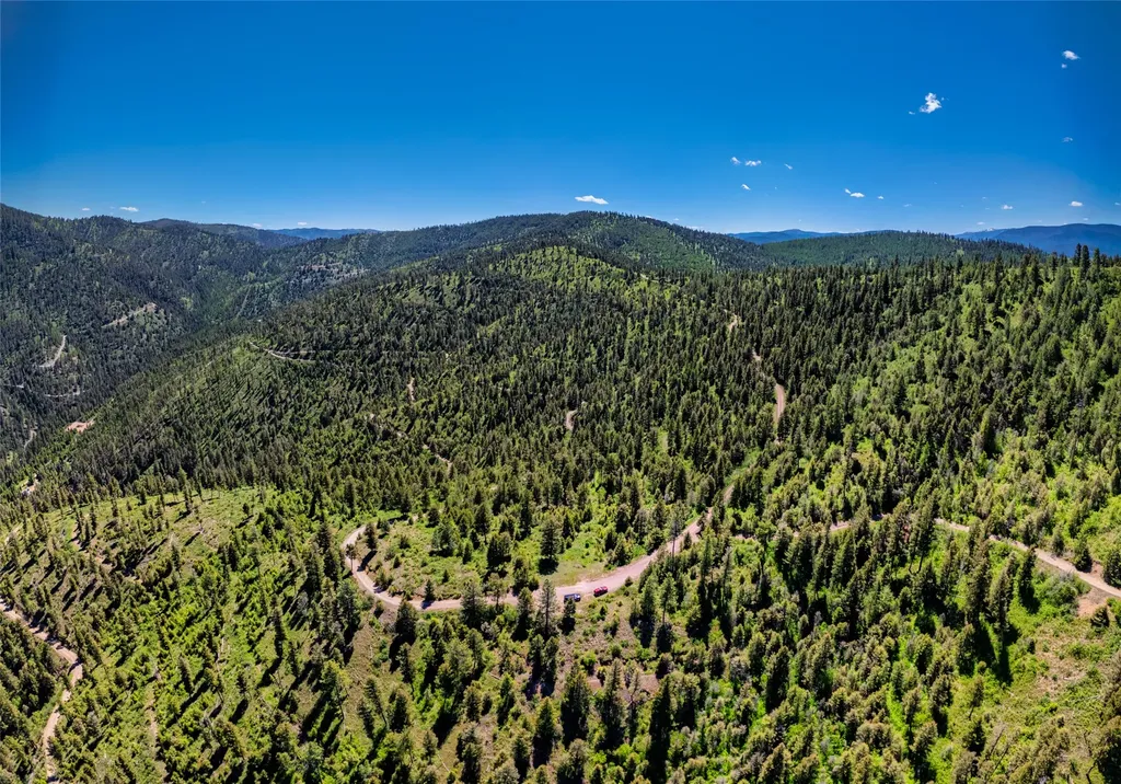 25575 Patter Spur Road Clinton MT 59825