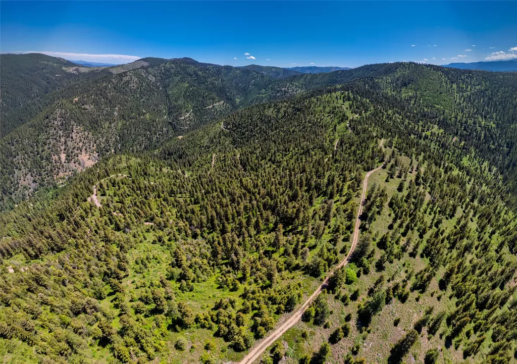 25575 Patter Spur Road Clinton MT 59825