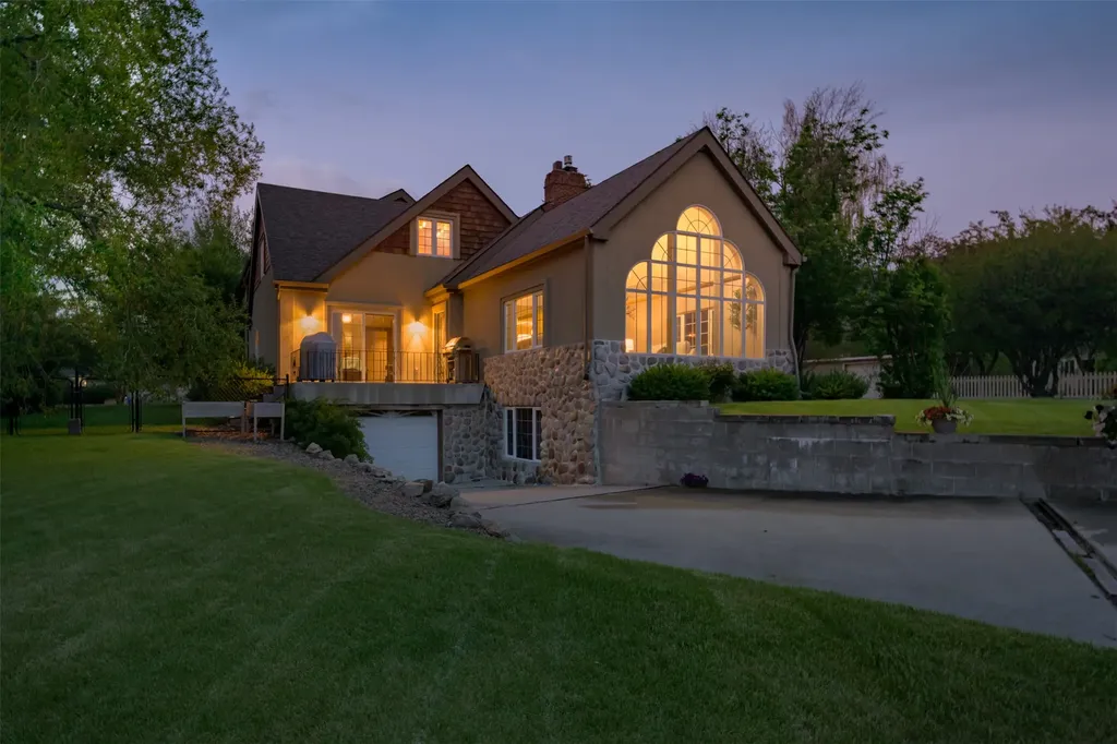 40 N. Lake Drive Butte MT 59701