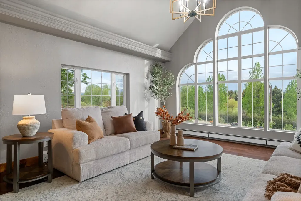 40 N. Lake Drive Butte MT 59701