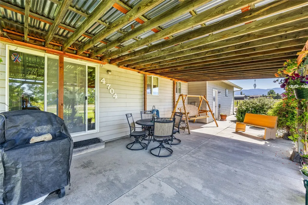 4704 Linhart Lane Stevensville MT 59870