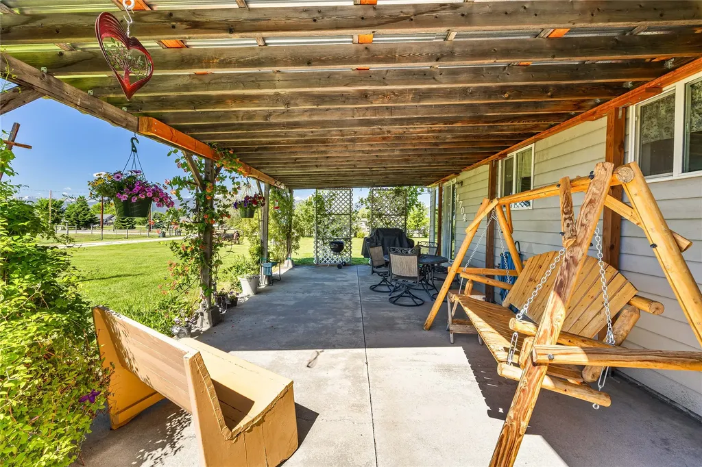 4704 Linhart Lane Stevensville MT 59870