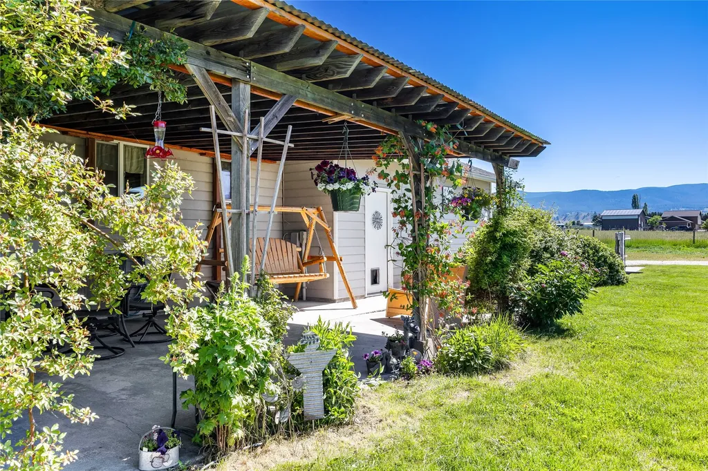 4704 Linhart Lane Stevensville MT 59870