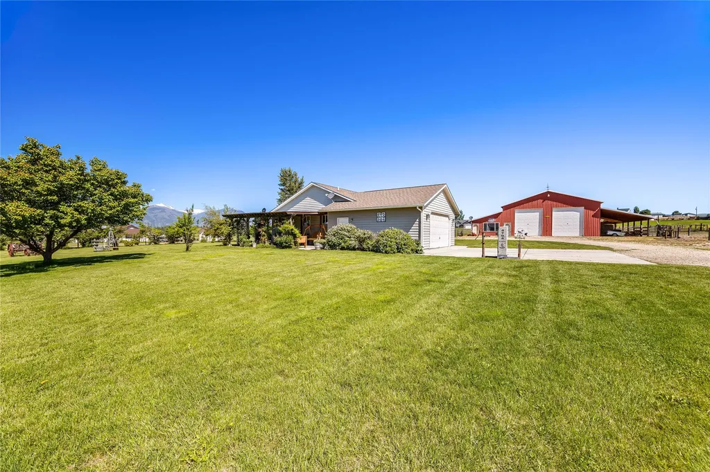 4704 Linhart Lane Stevensville MT 59870