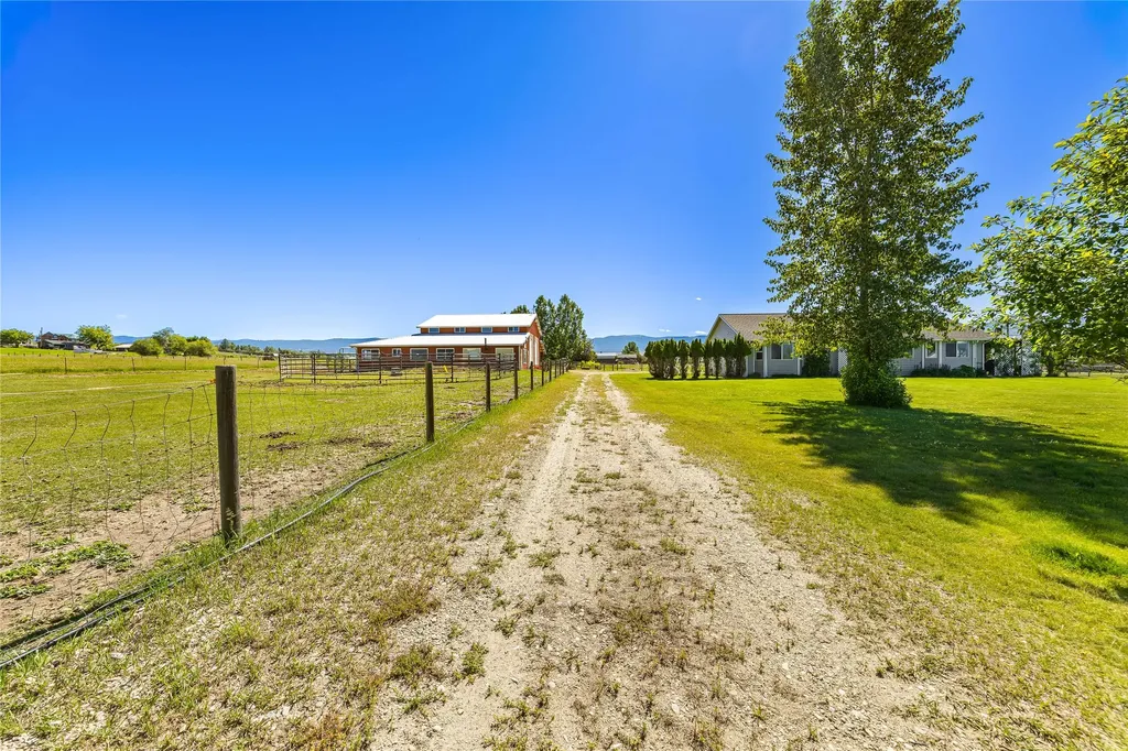 4704 Linhart Lane Stevensville MT 59870