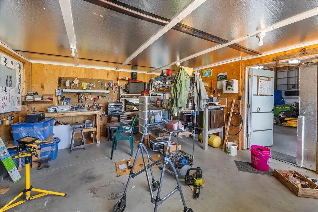 4704 Linhart Lane Stevensville MT 59870