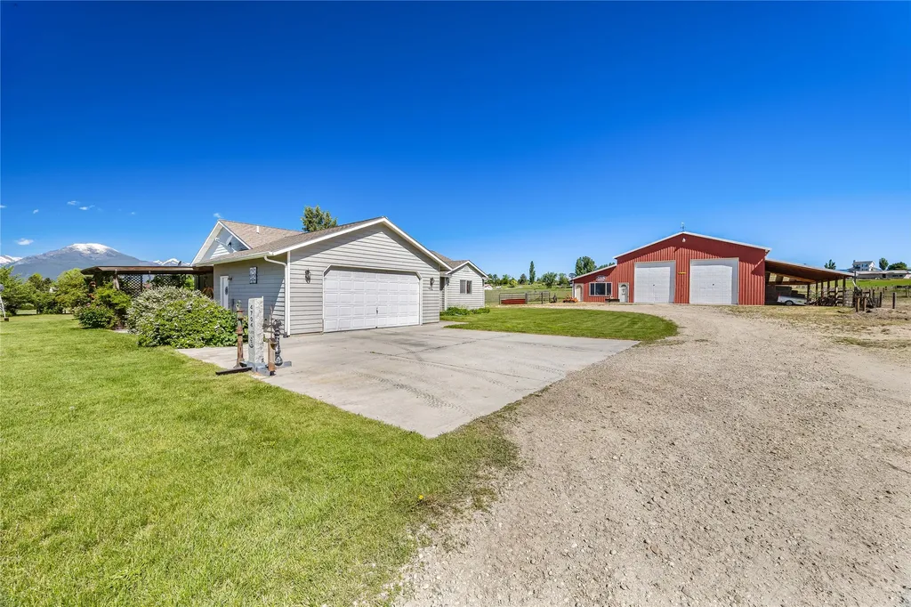 4704 Linhart Lane Stevensville MT 59870