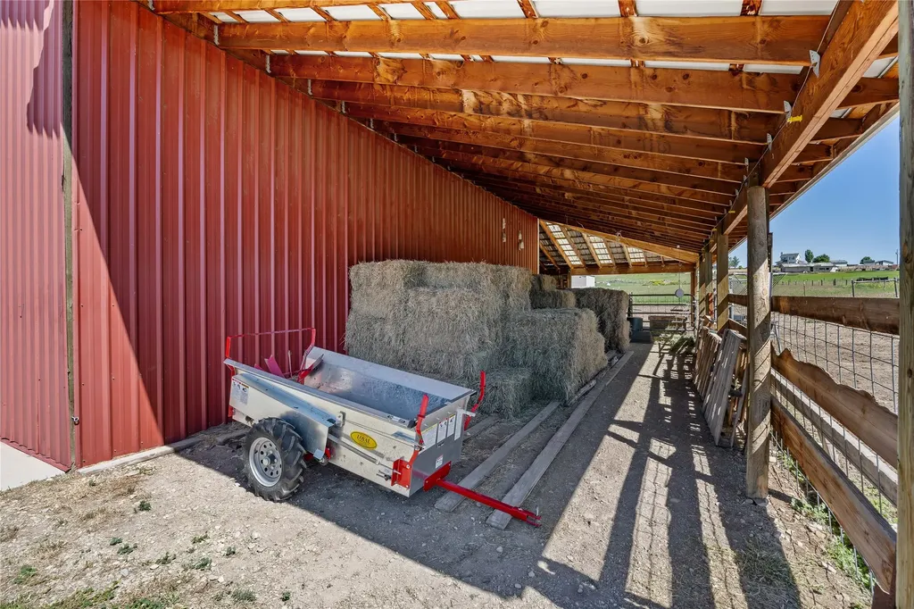 4704 Linhart Lane Stevensville MT 59870