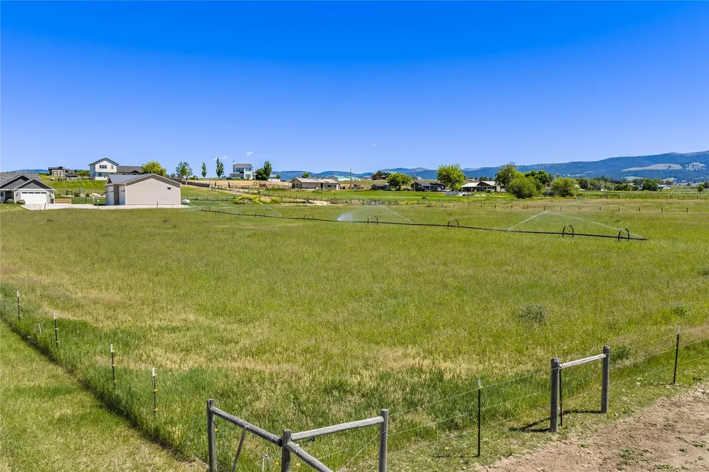 4704 Linhart Lane Stevensville MT 59870