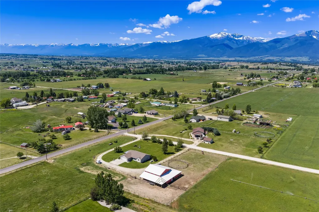4704 Linhart Lane Stevensville MT 59870