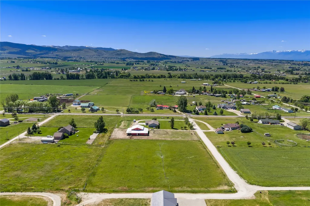 4704 Linhart Lane Stevensville MT 59870